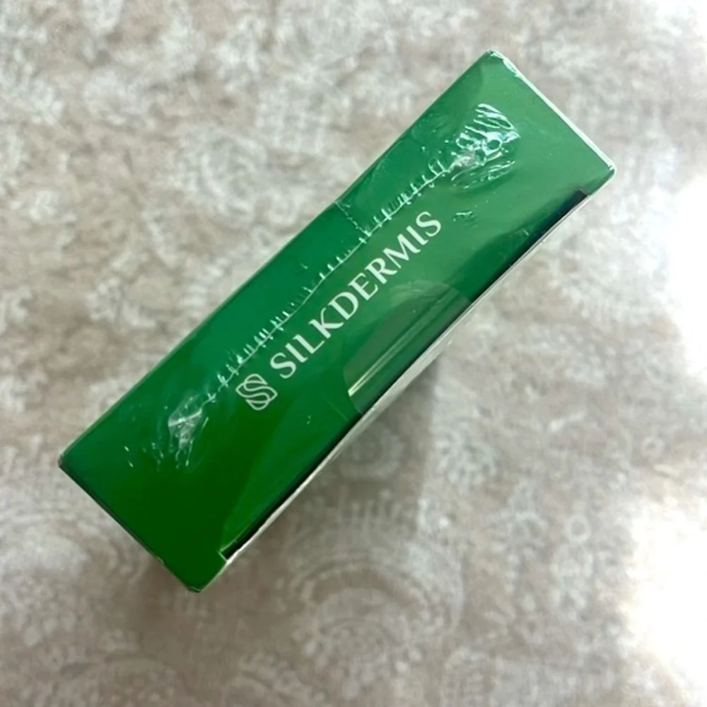 Brand New Forehead Wrinkle Treatment Patches Smile Line Aloe Collagen Vitamin E